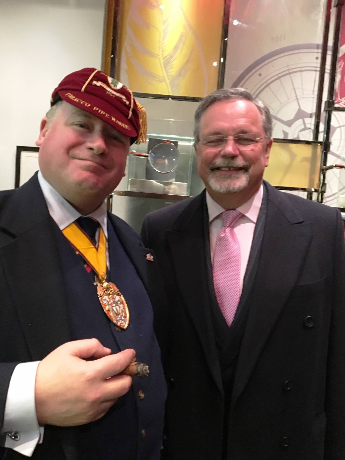 Smoking Club, Dunhill's St. James's