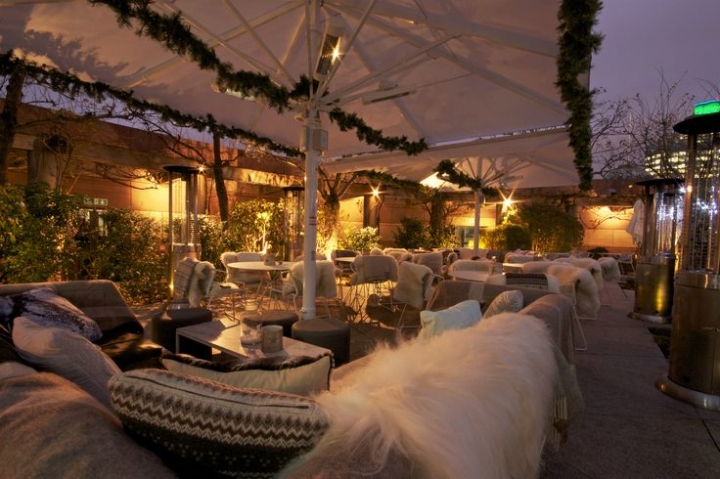 Dining Out, Coq D'Argent, No.1 Poultry