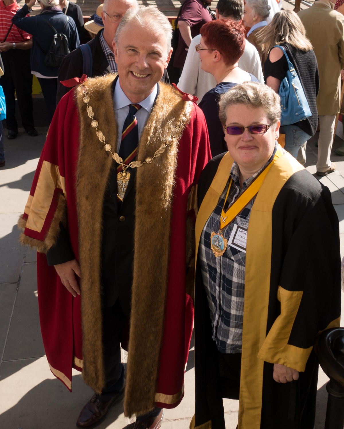 Sheep Drive London Bridge