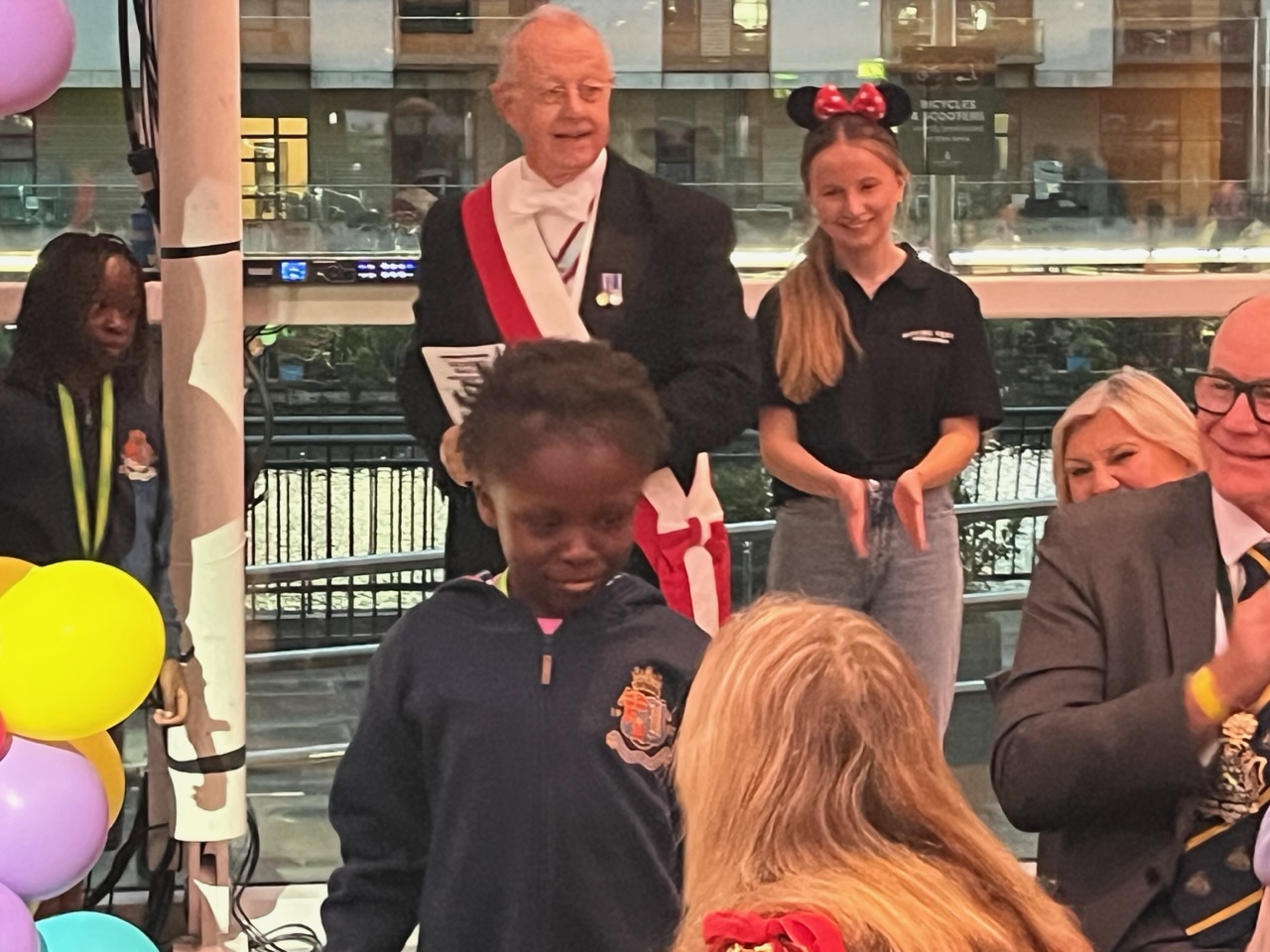 Hackney Carriage Drivers' Magical Taxi Tour Canary Wharf