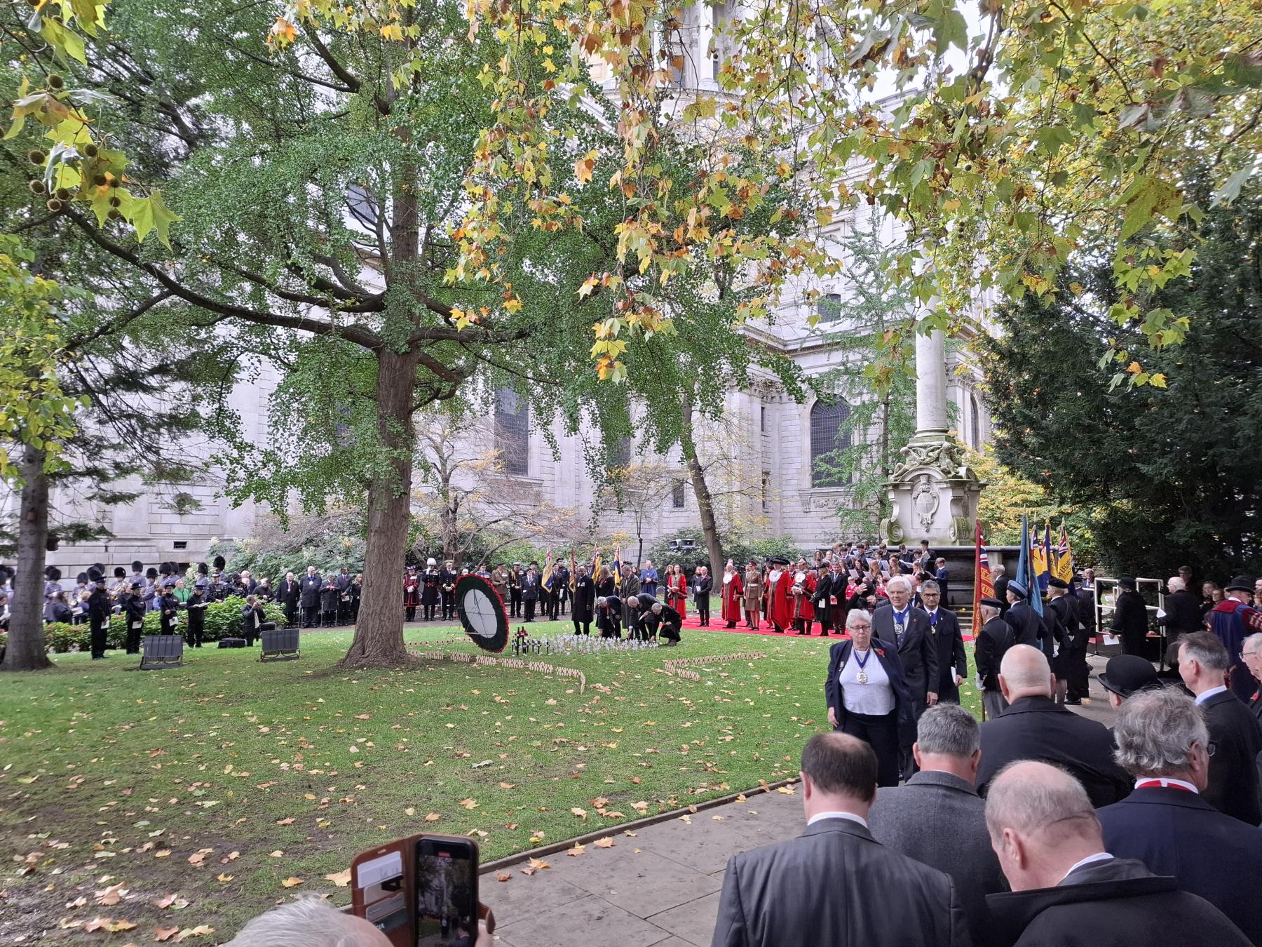 Livery Garden of Remembrance St Pauls Cathedral
